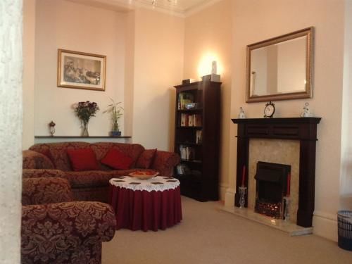 Ascot House (Adults Only) Hotel Llandudno Bagian luar foto